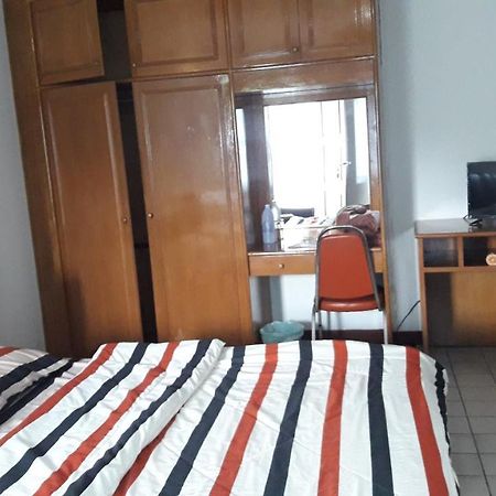 Inter Inn Hotel Chiang Mai Zewnętrze zdjęcie